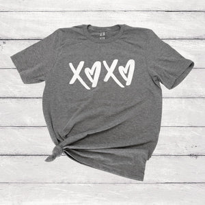 Heart XOXO Graphic Tshirt
